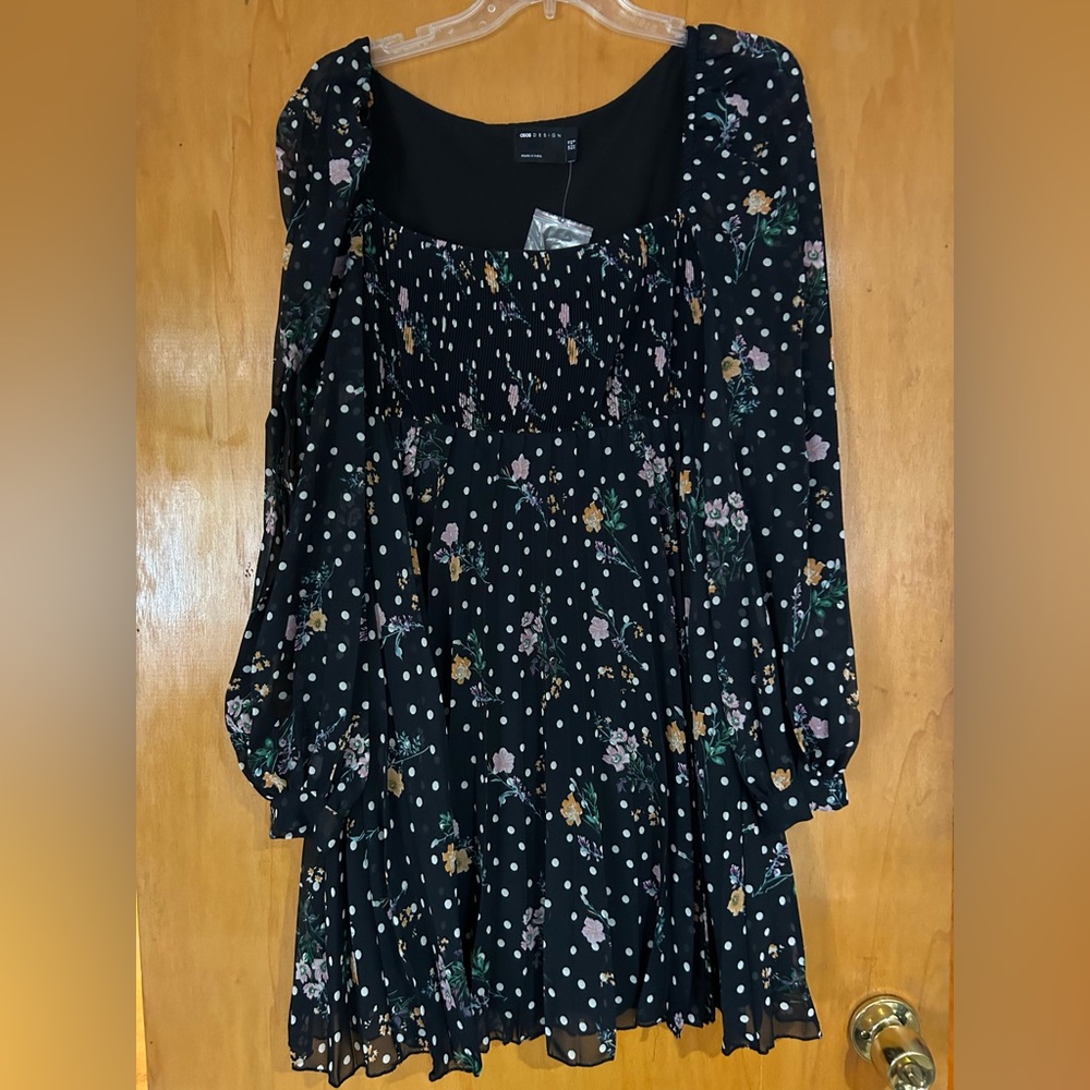 NWT Asos Design Square Neck pleated midi dress in black floral print